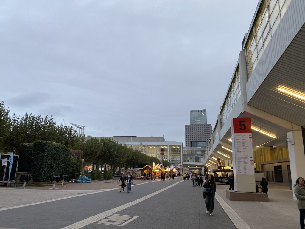 Looking around the inner courtyard area at the Frankfurter Buchmesse